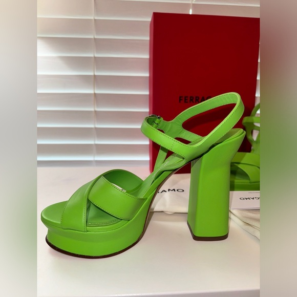 Ferragamo Sonya Heel in Lime - Picture 3 of 13